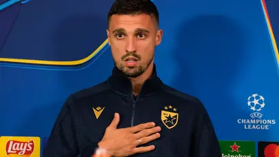 Sırp basını tepkili: Rade Krunic, Şampiyonlar Ligi'nde geceye damga vurdu