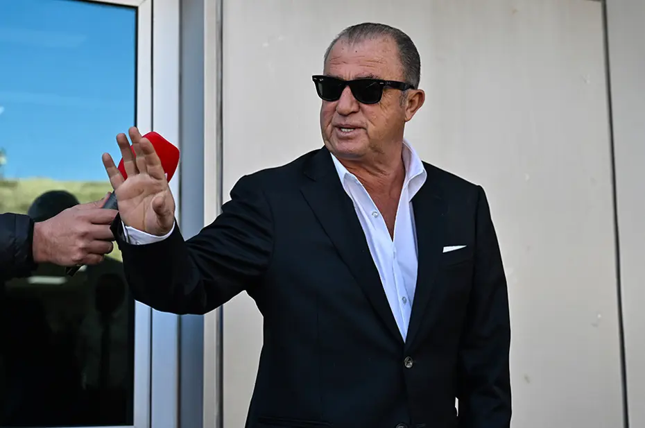 Fatih Terim'den transfer için flaş açıklama: Türkiye'den takviye yapacak mı? - 2 Fatih Terim'den transfer için flaş açıklama: Türkiye'den takviye yapacak mı? - 2