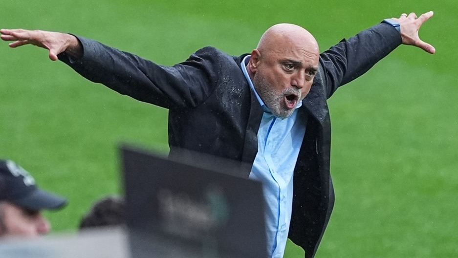 Hikmet Karaman'dan Fener'e Bedava Formül: 1 Oğuz Aydın = 10 Nene!