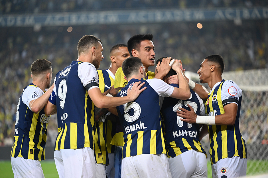 Fenerbahçe'den forma rekoru: 150 günde 300 bin