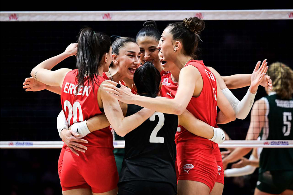 DEV MAÇ ŞİFRESİZ | Filenin Sultanları'nın maçı hangi kanalda? Çin - Türkiye voleybol maçı ne zaman, saat kaçta?