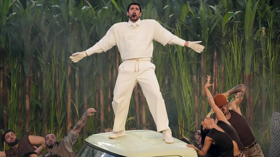 Donald Trump'a sinir krizi geçirten Super Bowl gösterisi! Olaylı maçta şampiyon belli oldu - 4