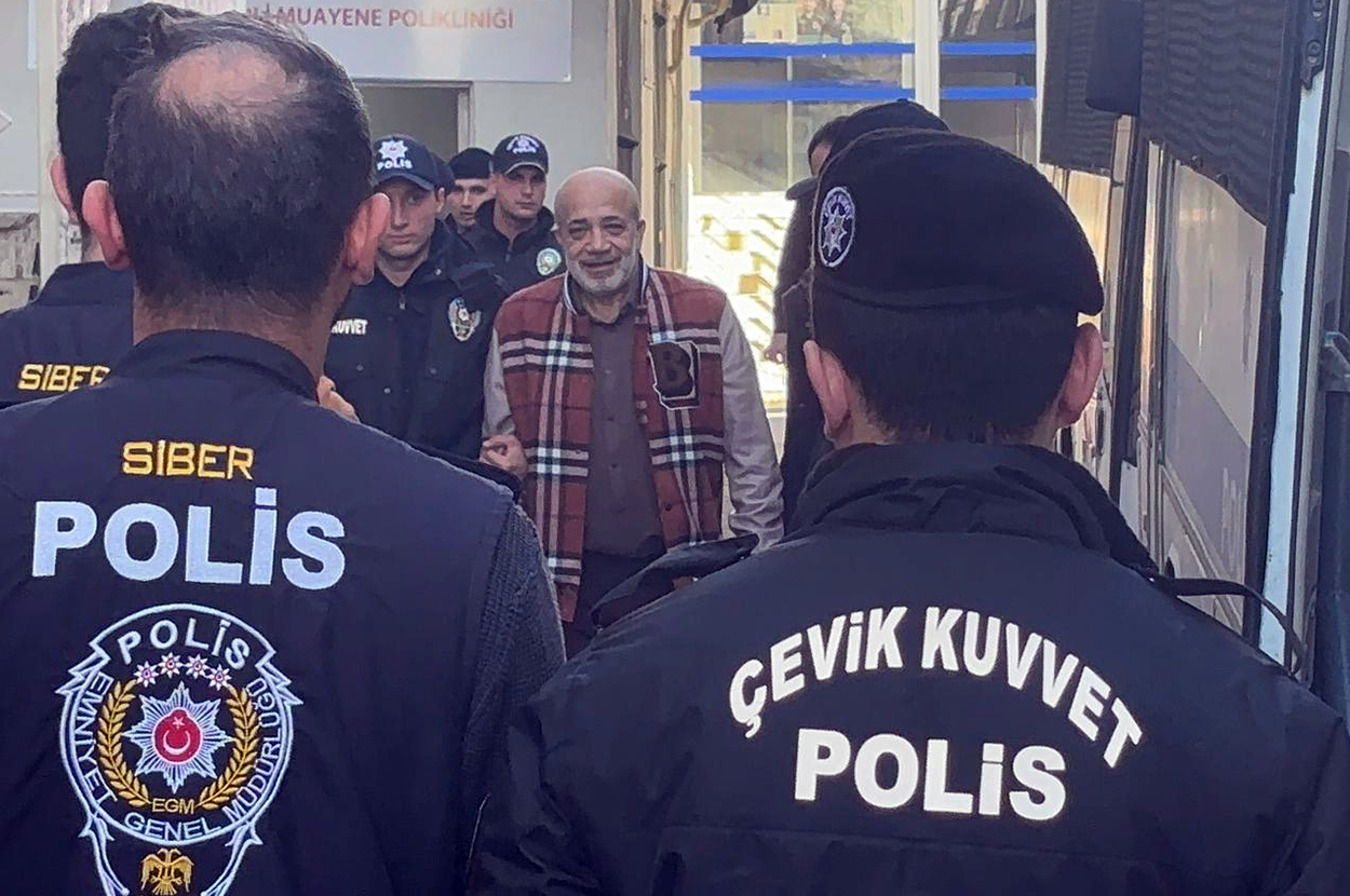 Mert Hakan ve Metehan Baltacı'ya sağlık kontrolü: Bahis soruşturmasında gözaltına alınmışlardı