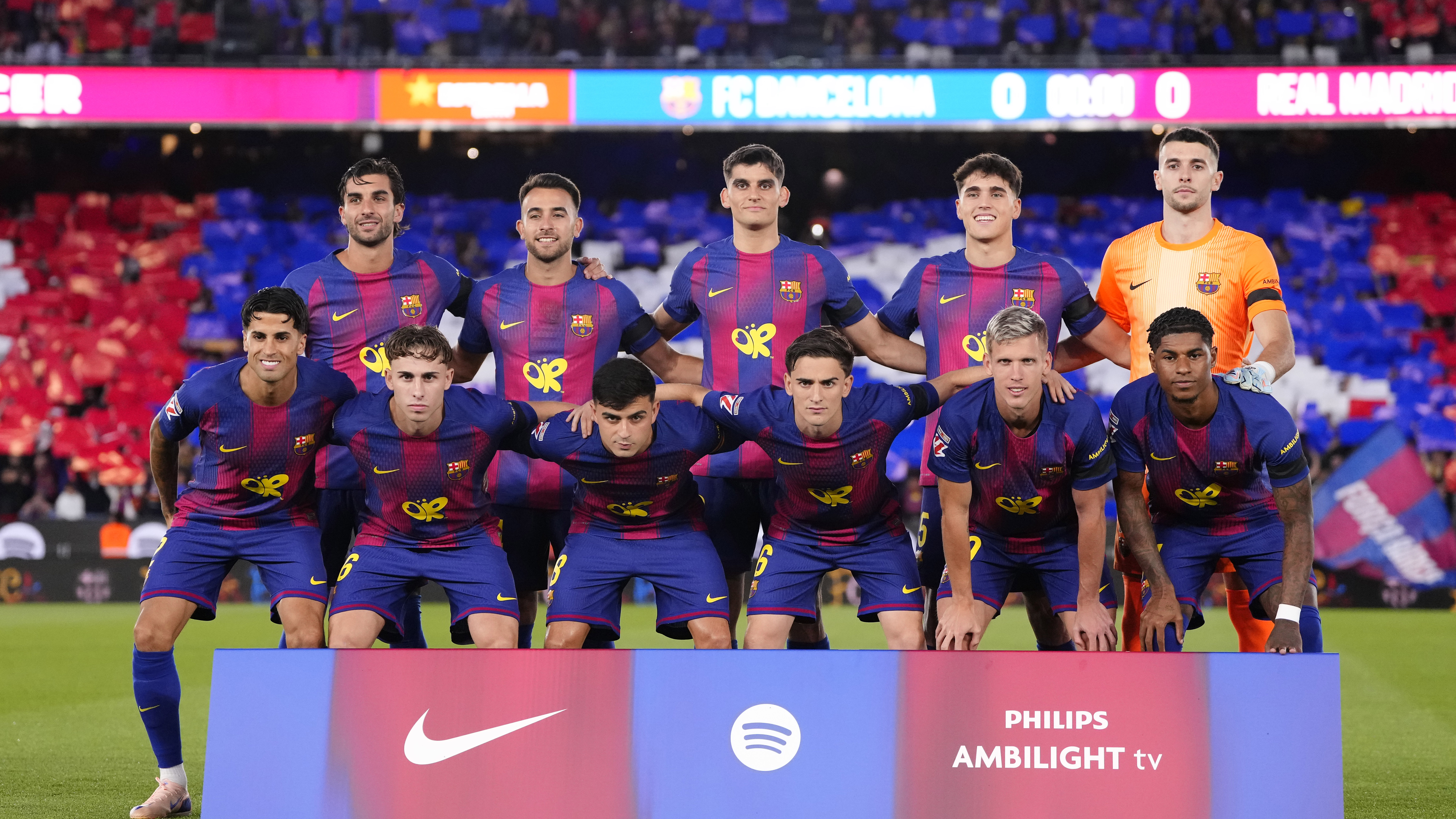 Barcelona El Clasico'yu kazandı, ligde şampiyonluğunu ilan etti