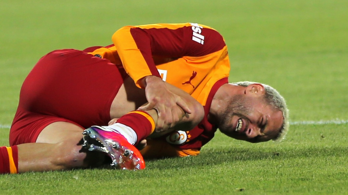 Galatasaray'ın Turbosu Frene Bastı: Barış Alper'den Vah Vah Haber!