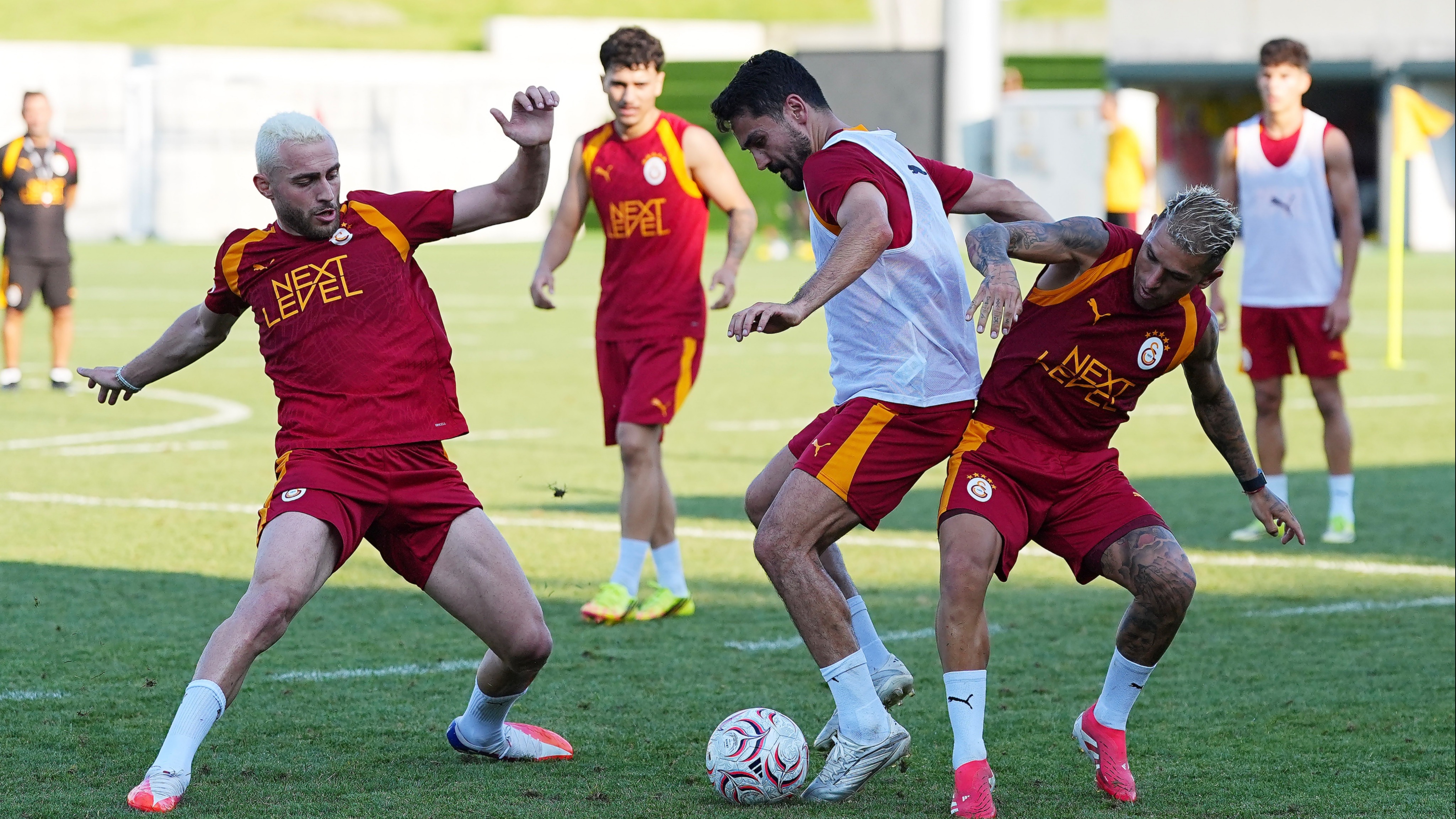 Galatasaray, yeni sezon hazırlıklarını sürdürdü