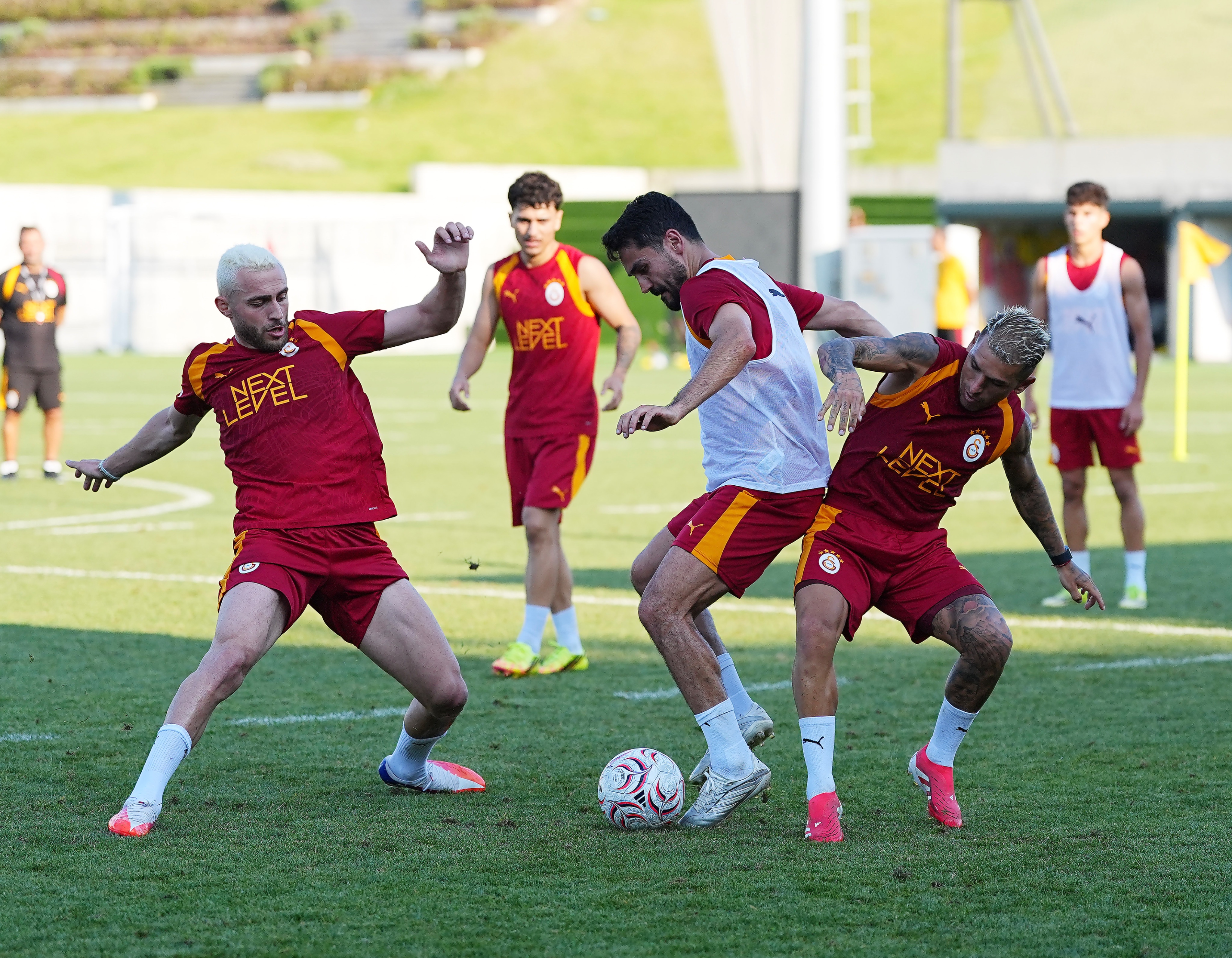 Galatasaray, yeni sezon hazırlıklarını sürdürdü