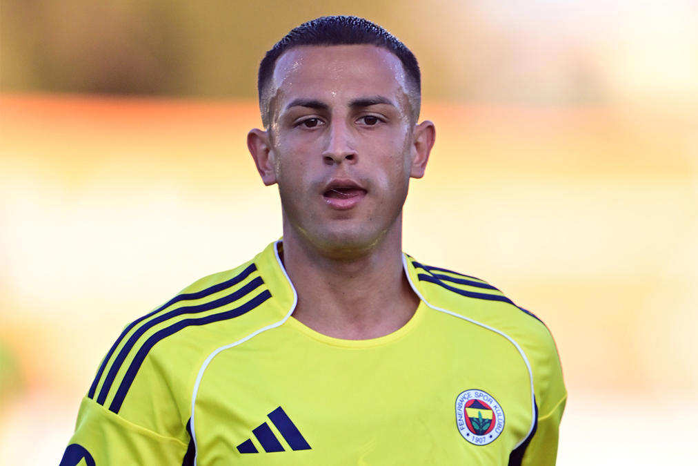 Bartuğ Elmaz gol sevinci