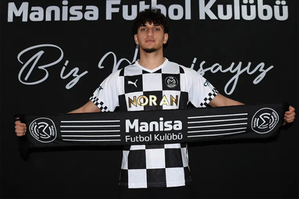 Manisa FK'dan bahis soruşturması kararı: İki futbolcunun sözleşmesi feshedilecek