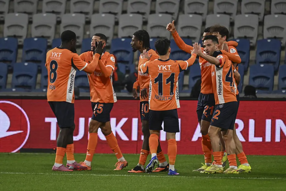 Başakşehir, Kayserispor Deplasmanında 19. Hafta Mücadelesinde 1 Başakşehir, Kayserispor deplasmanında