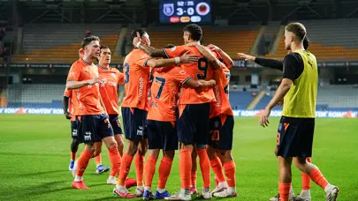 Başakşehir, Konyaspor maçında ilki hedefliyor Başakşehir, Konyaspor maçında ilki hedefliyor