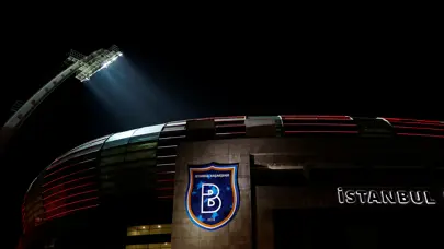 Başakşehir, ikinci yarıyı Fatih Karagümrük maçıyla açıyor