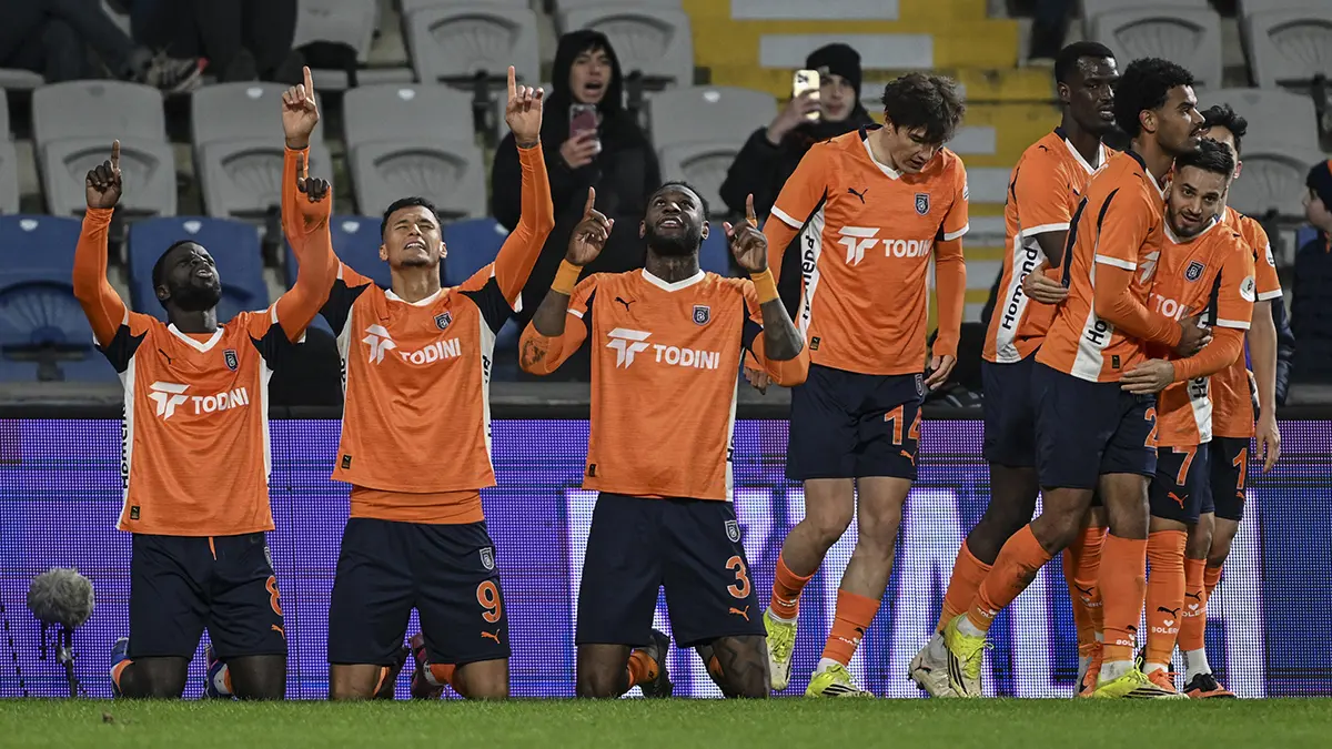 Başakşehir, Konyaspor engelini de geçip çıkışını sürdürdü