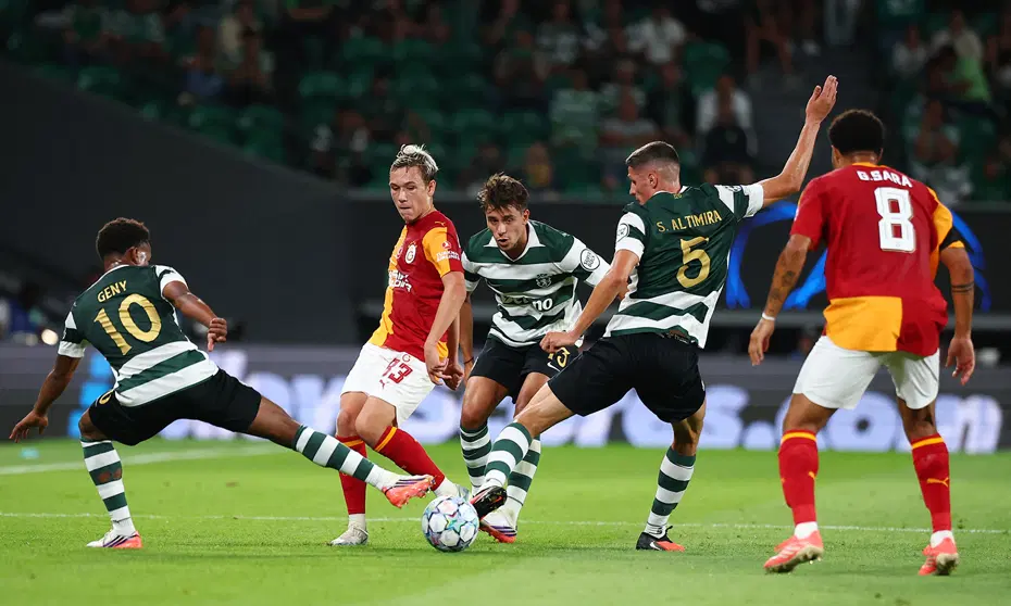 "Bu seviyenin altında bir futbolcu" | Spor yazarları Galatasaray için ne dedi? - 3 "Bu seviyenin altında bir futbolcu" | Spor yazarları Galatasaray için ne dedi? - 3