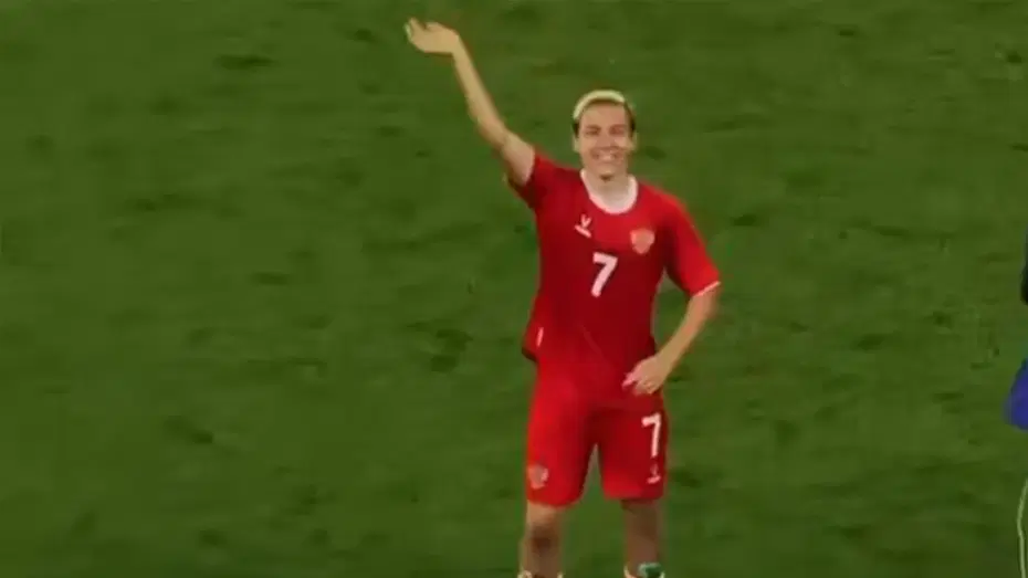 Batrakov'un vedasını resmi hesaptan duyurdular! Galatasaray pankartı detayı - 3
