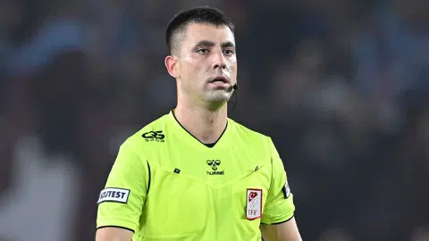 Trio'ya göre bir kırmızı kart verilmedi! Trabzonspor-Galatasaray maçı sonrası