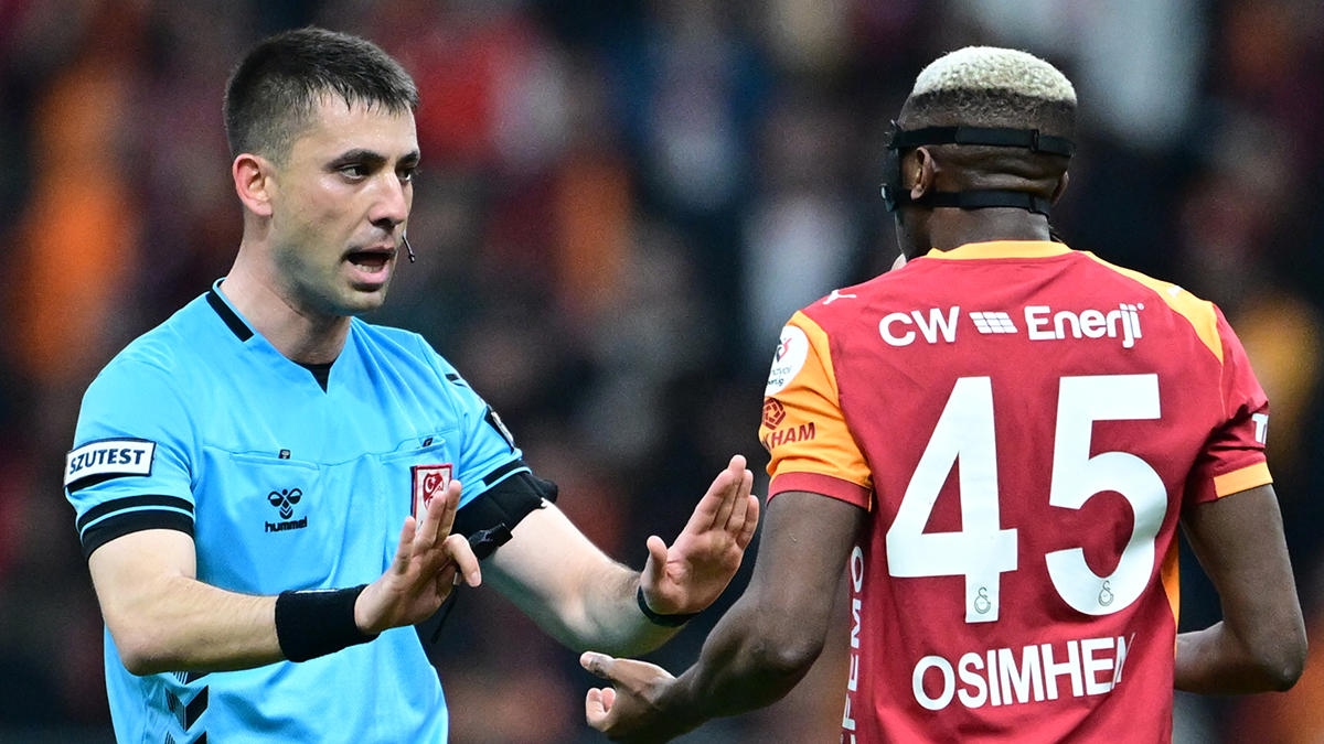 NTV Spor: Trio'dan Galatasaray maçının en kritik pozisyonu için olay yorum! Fikir ayrılığına düştüler