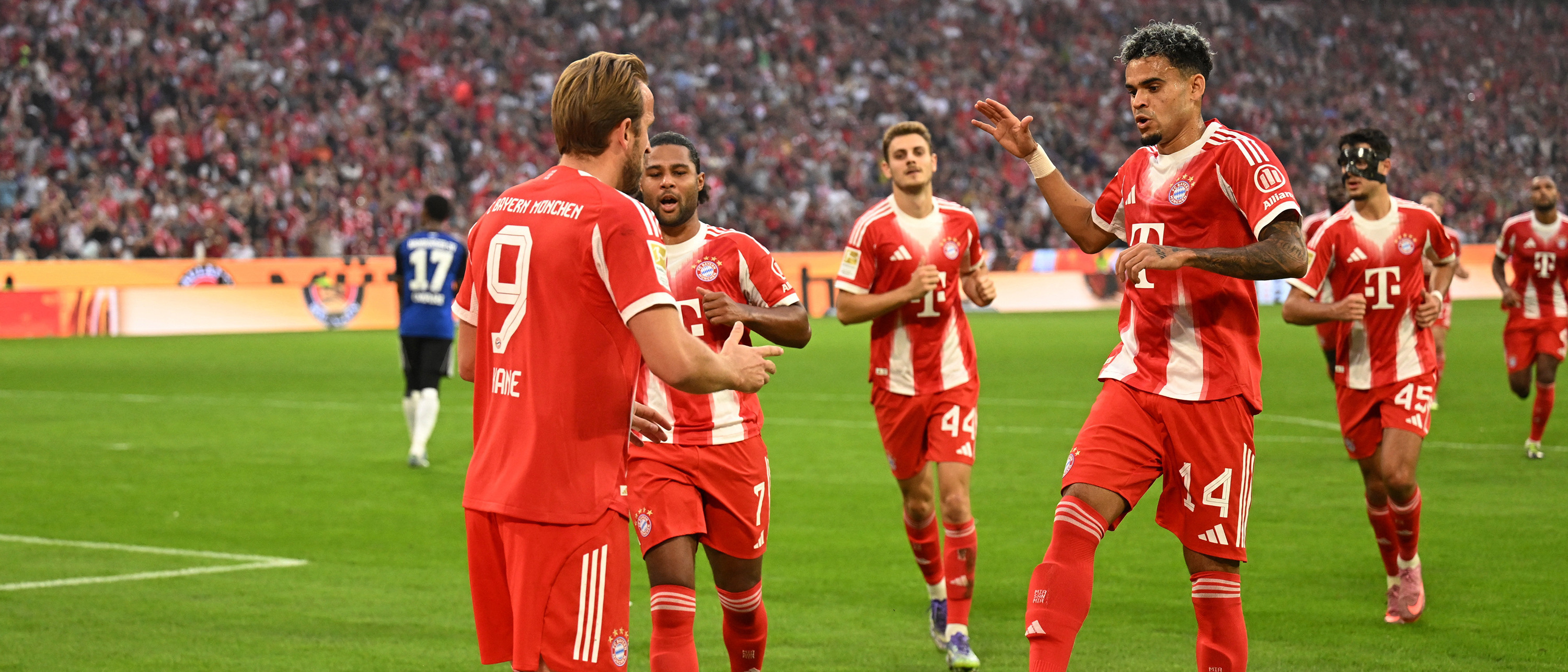 Hamburg'un Kabusu: Bayern 'Arkadaş Arası Maç' Sandı, Golleri Sıraladı!