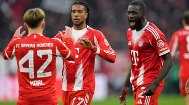 Bayern Münih'ten geri dönüş: 8 gollü maçta Olise yıldızlaştı