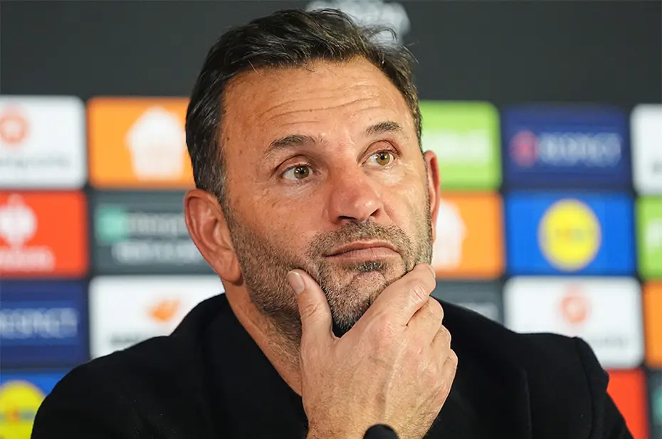 Okan Buruk kaleci transferi için tarih verdi - 2 Okan Buruk kaleci transferi için tarih verdi - 2