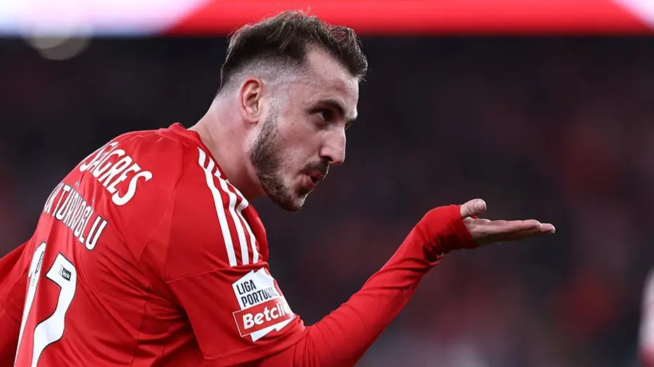 Portekiz'de gündem Kerem Aktürkoğlu: "Türk Harry Potter, Guimaraes duvarını yıktı" - 4