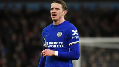 Chelsea'de 2 ayrılık: 100 milyonluk bonservis beklentisi