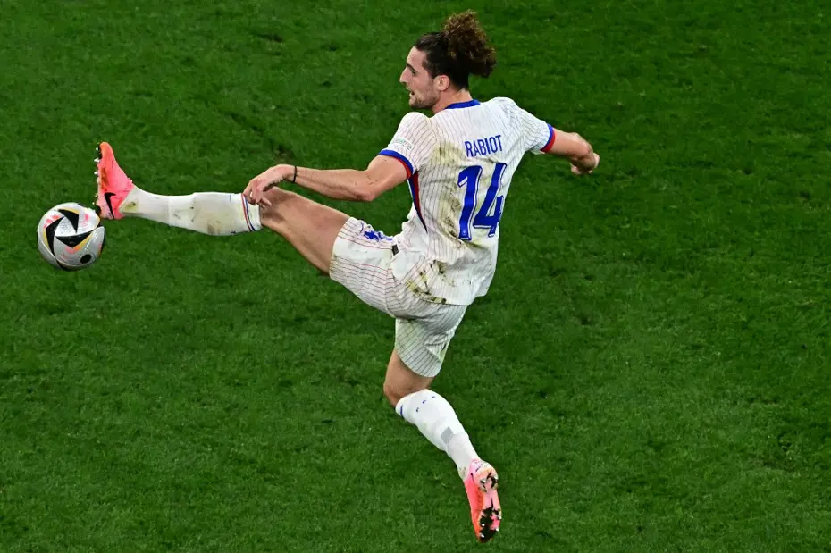 Adrien Rabiot'nun Galatasaray'dan istediği maaş belli oldu - 3 Adrien Rabiot'nun Galatasaray'dan istediği maaş belli oldu - 3