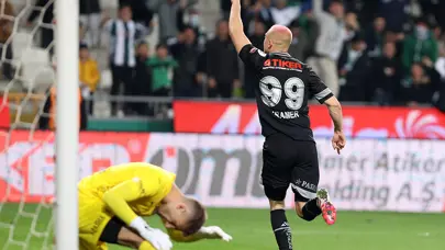 Konyaspor'da hasret bitti: Geceye Blaz Kramer damgası