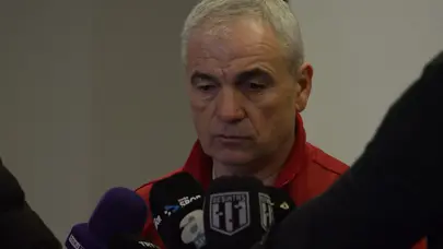 Rıza Çalımbay'dan oyuncusuna övgü: "İlk kez seyrediyorum, potansiyeli var"