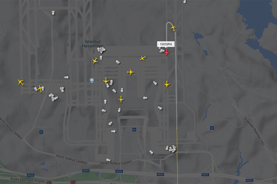 Konyaspor'un uçağı İstanbul'a indi