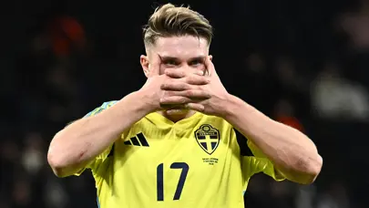 İsveç, Gyökeres'in 4 gol attığı gecede B Ligi'ne yükseldi