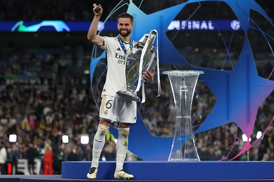 Yeni sezonun ilk büyük transferi Nacho Fernandez oluyor - 2 Yeni sezonun ilk büyük transferi Nacho Fernandez oluyor - 2