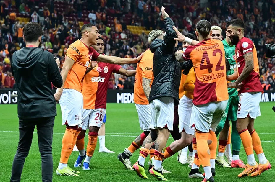 Rıdvan Dilmen'den maç sonu flaş Icardi iddiası - 2