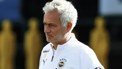 Trabzonspor maçında Fenerbahçe 11'inde 3 değişiklik