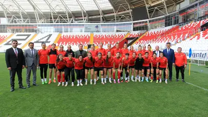 A Milli Takımı, Azerbaycan maçı hazırlıklarını tam kadro sürdürdü