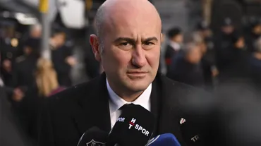 Hüseyin Yücel, "Beşiktaş için 5 adım" vizyonunu açıkladı