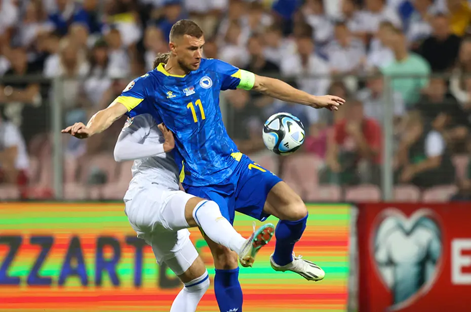 Edin Dzeko kararını verdi - 4 Edin Dzeko kararını verdi - 4