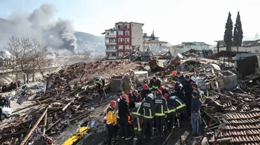 10 ili vuran depremin ardından 1117 artçı deprem gerçekleşti