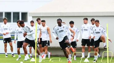 Beşiktaş, Avusturya kampında günü çift idmanla tamamladı