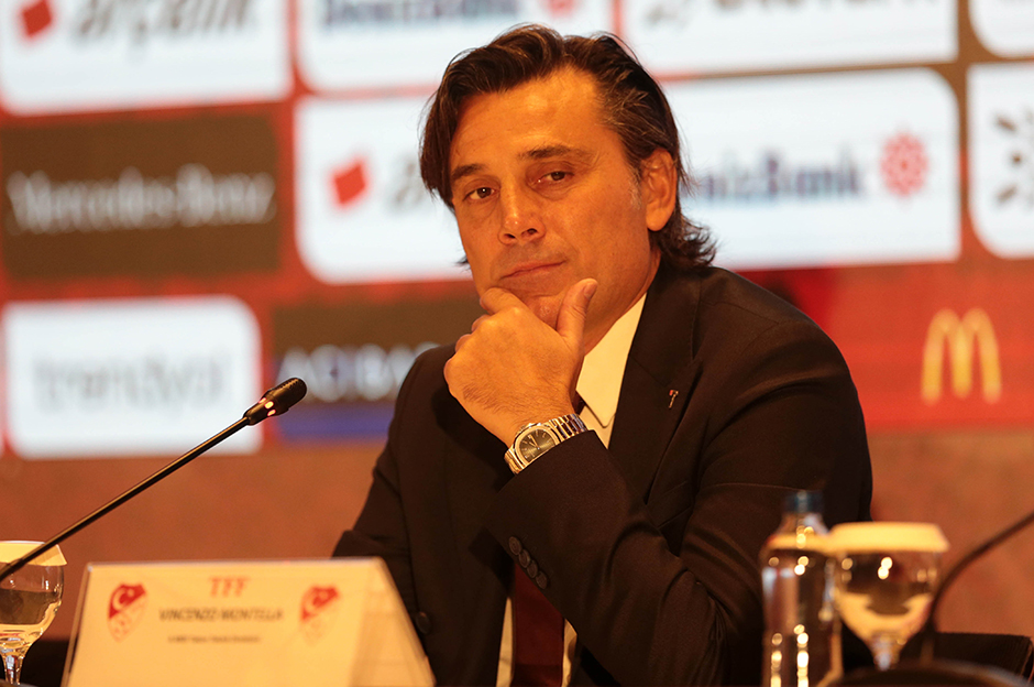 Vincenzo Montella, Kuntz'un sistemini değiştiriyor: Ekibe 2 Türk yardımcı