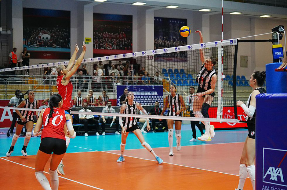 Beşiktaş, Kupa Voley'e galibiyetle başladı