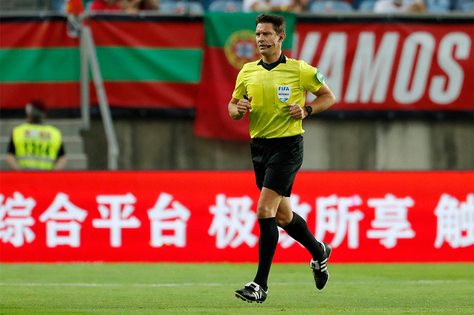 Galler-Türkiye maçının hakemi açıklandı