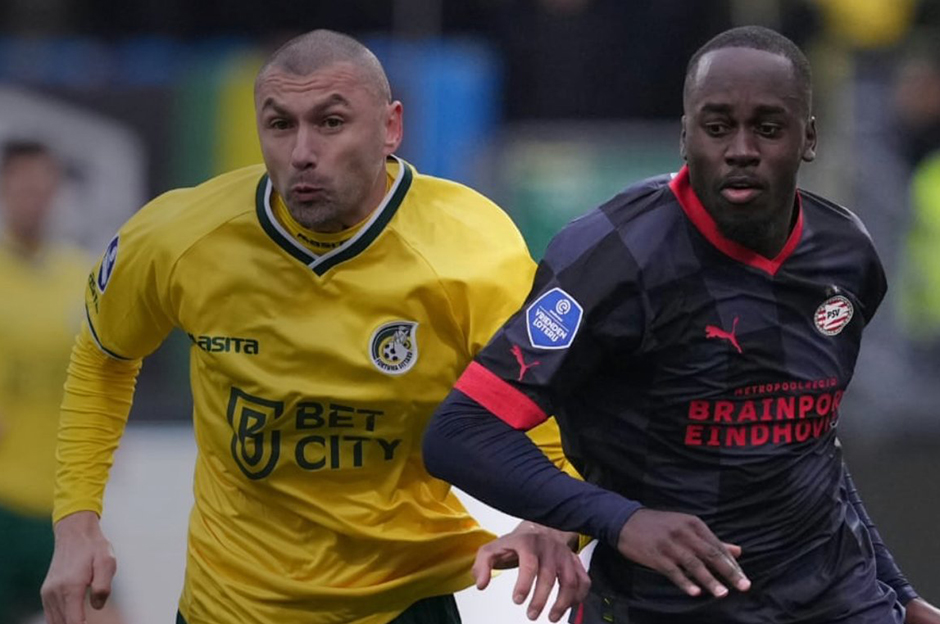 Burak Yılmaz, PSV Eindhoven'ın hayallerini yıktı!