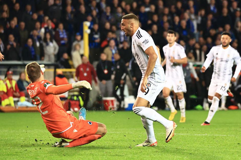 Mert tuttu, Cenk attı, Beşiktaş puanı kaptı