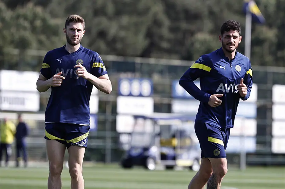 Resmi açıklama: Fenerbahçe'den Samet Akaydin kararı - 3 Resmi açıklama: Fenerbahçe'den Samet Akaydin kararı - 3