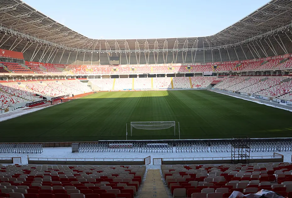 Sivasspor cephesinden Galatasaray maçı öncesi zeminin son durumuyla ilgili açıklama - 3