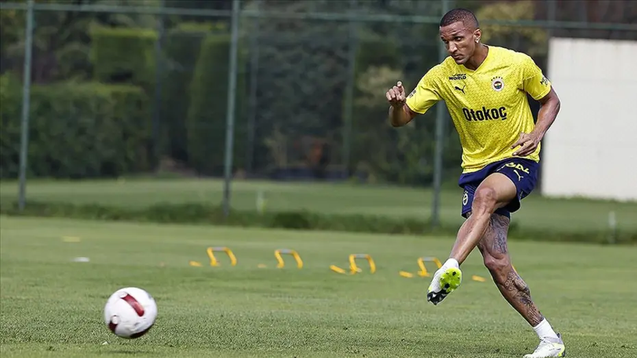 Fenerbahçe’de kadro dışı bırakılan Becao’dan şok talep - 3 Fenerbahçe’de kadro dışı bırakılan Becao’dan şok talep - 3