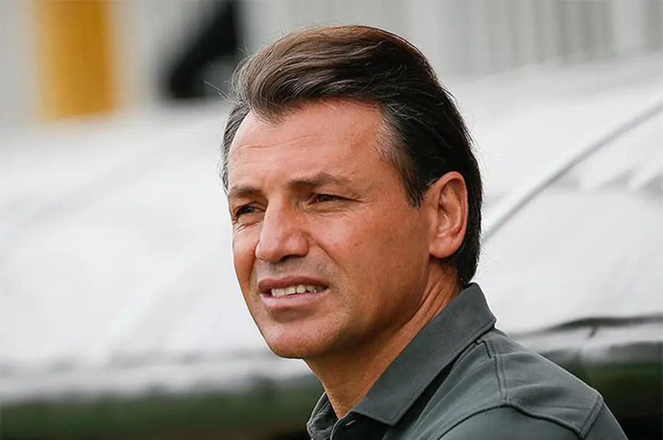 Boştaki teknik direktörler: Listede birçok şampiyon hoca var - 30