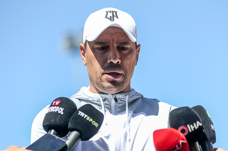 Çağdaş Atan'dan istifa iddialarına cevap: "Yönetimin verdiği söze güveniyorum"