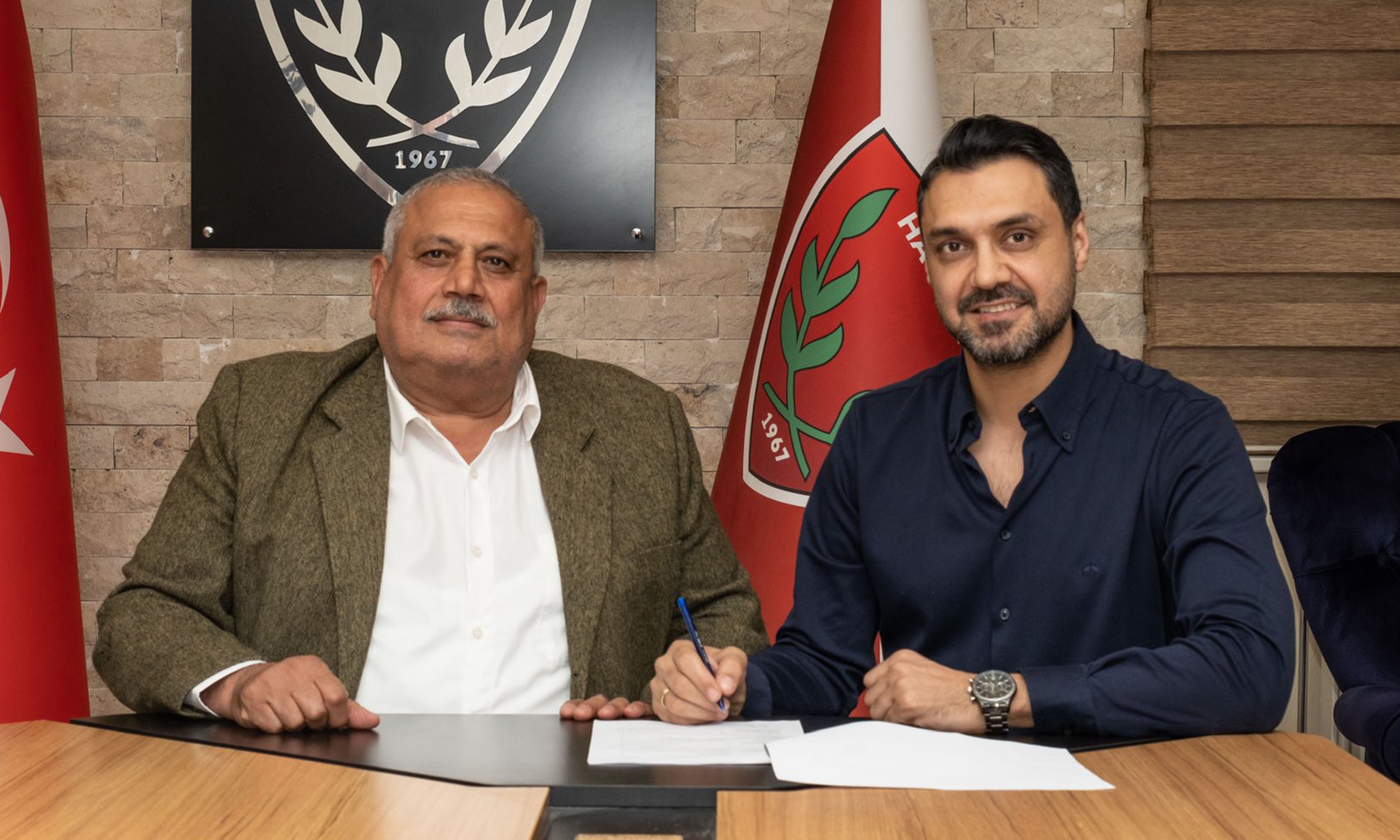 Bekir İrtegün, Hatayspor ile anlaştı